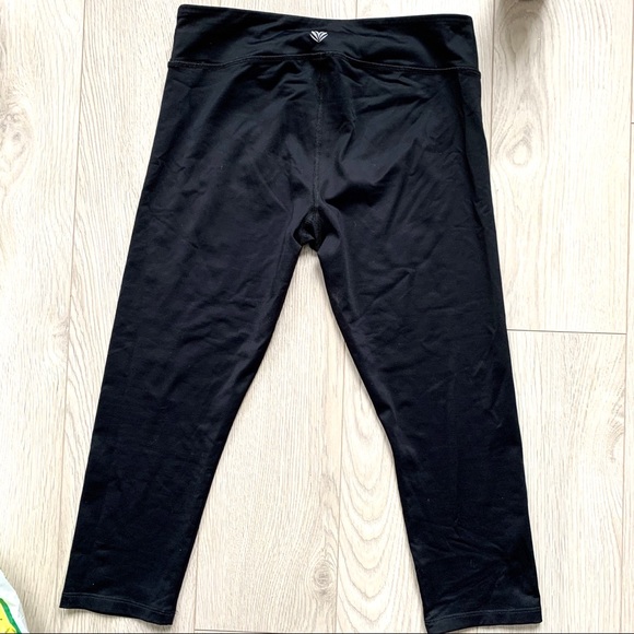 F21- Let’s Ride Crop Tights EUC - Picture 3 of 5